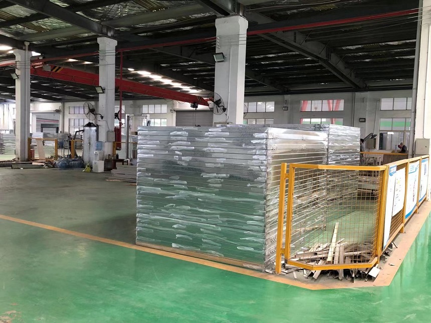 公交候車亭發貨案例 公交候車亭發貨案例