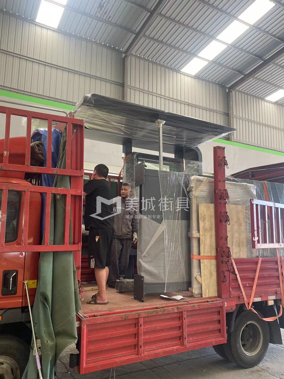 2023.6.8美城街具供應湖北武漢公交站臺發(fā)貨記錄 2023.6.8美城街具供應湖北武漢公交站臺發(fā)貨記錄